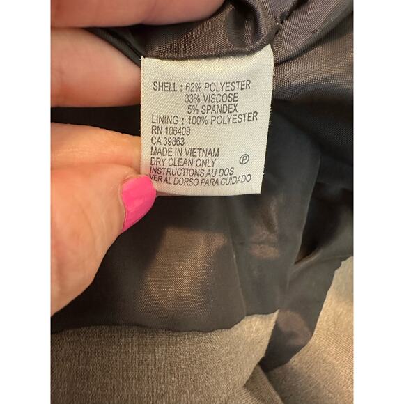 Tahari brown one button lined blazer size 2 - Picture 4 of 8